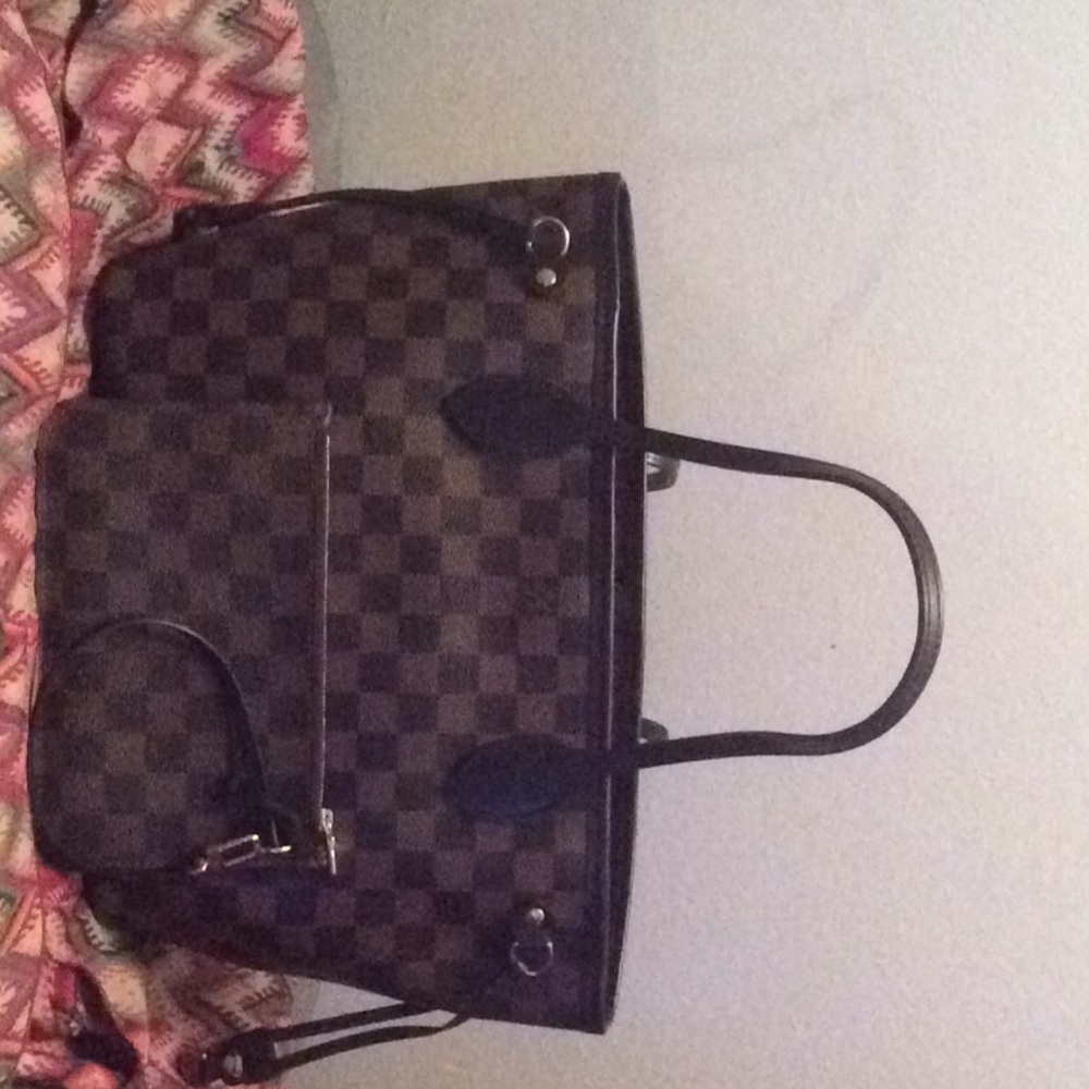 Handbag - Picture 3 of 4